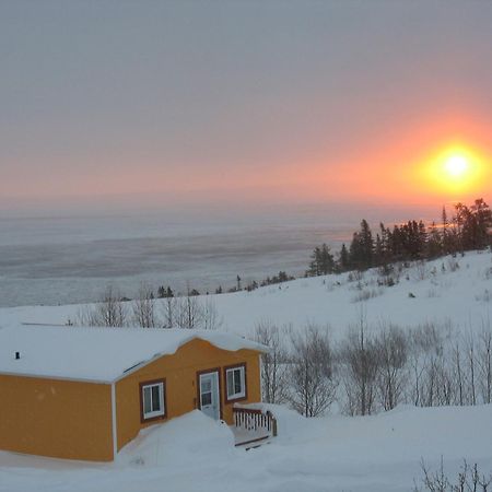 Les Chalets Au Bord De La Mer Лез-Ескумен Екстер'єр фото