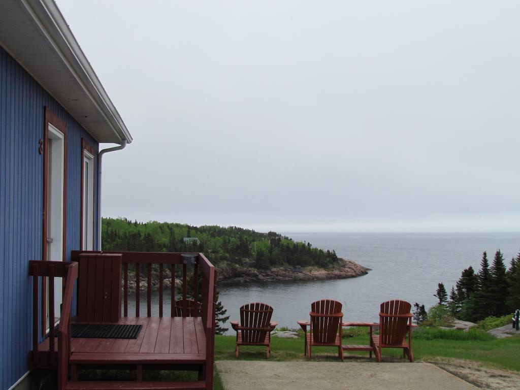 Les Chalets Au Bord De La Mer Лез-Ескумен Номер фото